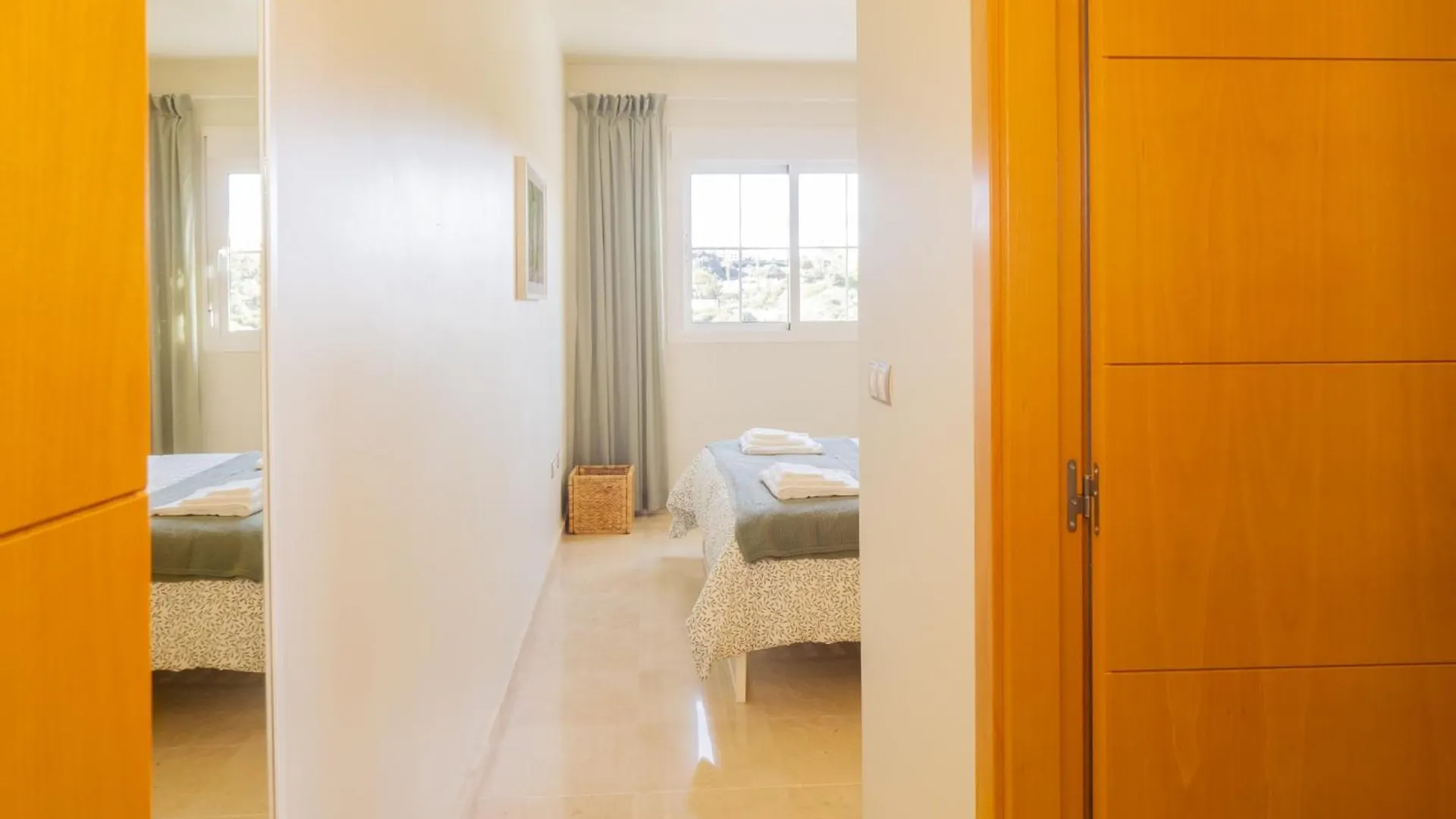 Cubo'S Apartment Duquesa Manilva & Parking 0*,